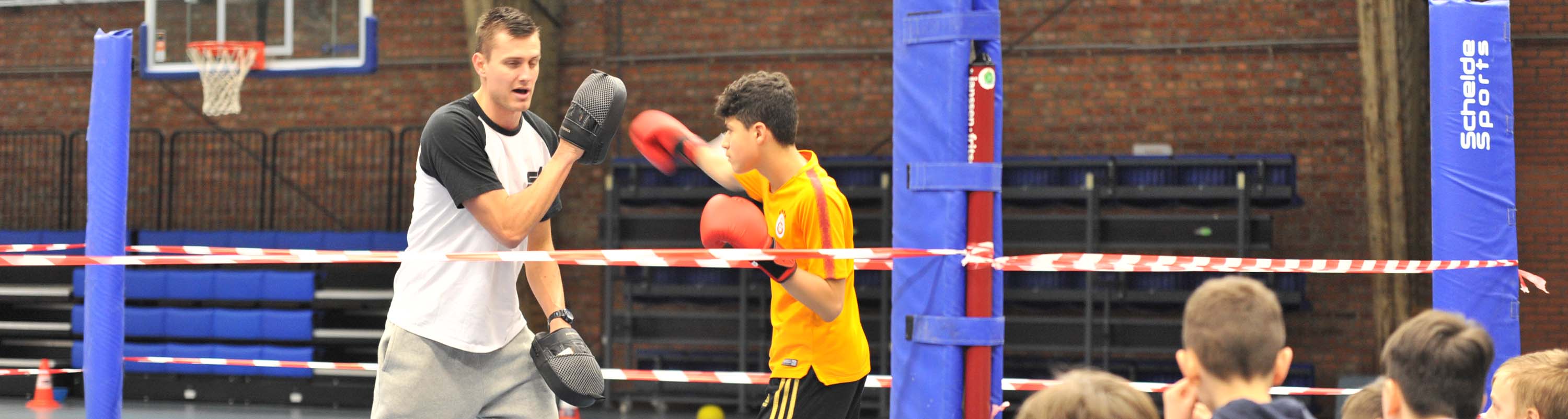 KICK
BOKS